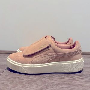 Puma sneakers